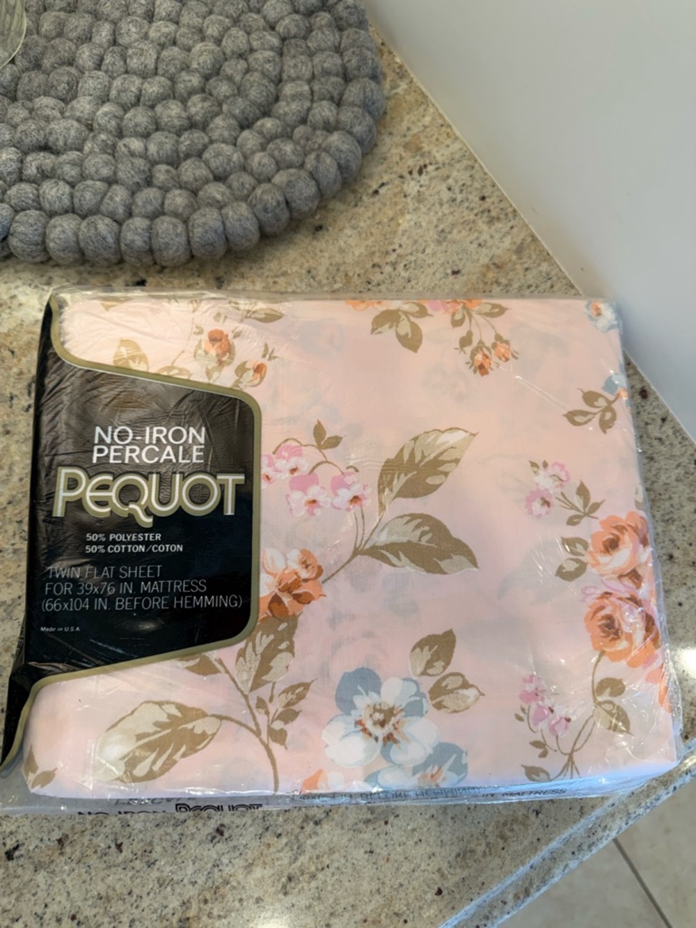 Vintage Pequot No-Iron Percale Twin Flat Sheet in Pink Floral